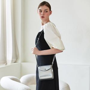 [몽삭]몽삭 로아 턴락장식 소가죽 미니크로스바디백 AL17-2401 2