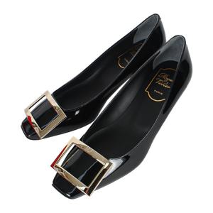 로저비비에 25FW 여성 버클 트럼펫 펌프스 45mm 블랙 RVW44815280 D1P B999