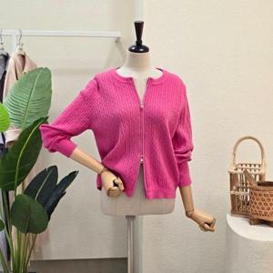 [포커스]FF5I7KC00099_꽈배기 라운드 집업 가디건