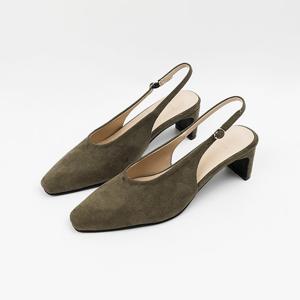 [신난다슈] 여성 구두 슬링백 힐 5cm 여자 펌프스 발편한 통굽 미들힐 스웨이드 ST261109 올리브
