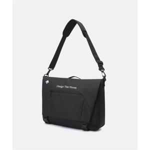 데상트 스포츠베이직 워딩 메신저백 블랙(SO323UBG76) SO323UBG76_BLK0 322215
