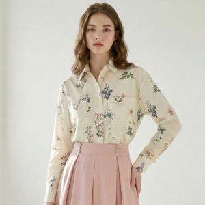 [포커스]플라워 스프링 나염 블라우스 PBINF6S1BL5341