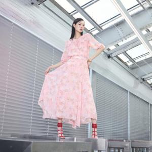 르네크루 26Summer limited 플라워 모티브 스커트