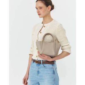 헤지스 액세서리 25FW H-VARY 에이치 베리 클래식 베이지 레더 토트겸 숄더백 S HIBA5F211I1