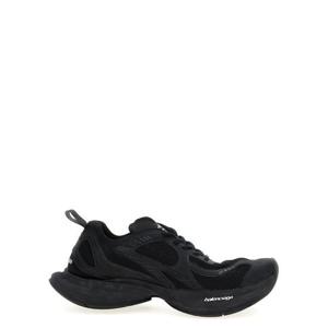 발렌시아가 스니커즈 793945WFLGY1000 Black