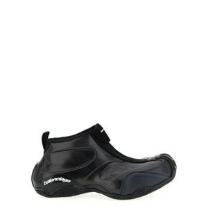 발렌시아가 스니커즈 824909WBKBM1110 Black