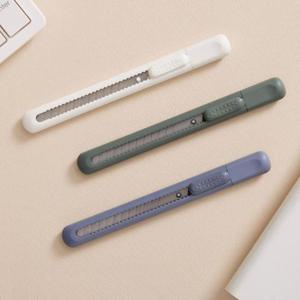 아트박스/오피스큐 롭다 커터칼 Sage Green 모나미