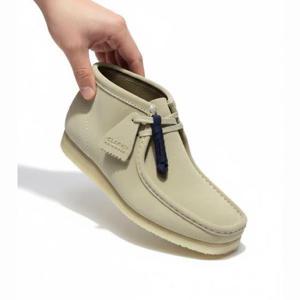 클락스 Reorder Wallabee Boot Maple Suede (26155516) (왈라비 부츠)