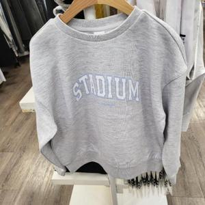 에스핏 HC15 오버핏 스타디움 티셔츠 SJZ101-FKRT03