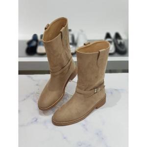 한슈 세이브존03 릴리 버클 스웨이드 롱부츠힐 3.5cm AGHS077023flA