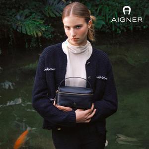 아이그너 26SS 엘리(Ellie) 파우치 큐브백