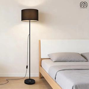 [해외] 리안 플로어 장스탠드 조명 거실 책상 협탁 무드등 스탠딩 블랙 인테리어 램프