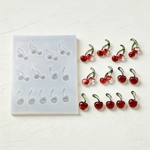 TEMU 체리 모양의 실리콘 몰드, 레진, 귀걸이, 목걸이, 네일 아트 재료 제작에 적합한 공예 몰드. 발렌타인데이, 봄, 부활절, 어버이날 등 다양한 기념일에 좋습니다.