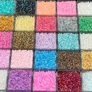 TEMU 유리 씨드 비즈 9400개, 2.5mm, 25가지 색상, 매력적인 체코산 씨드 비즈, 주얼리 제작용, DIY 범용 팔찌 목걸이 핸드메이드 구슬 공예, 주얼리 공예 용품