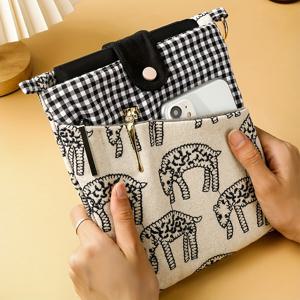 TEMU 2-In-1 독서 필기구 케이스, 자수된 작은 디자인, 책을 위한 듀얼 포켓 포함. 책 보관 가방 및 휴대용 노트북 정리함으로, 책 애호가를 위한 완벽한 선물입니다.