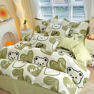 TEMU 스프링 신상 그린 하트 + 귀여운 곰돌이 머리 패턴 침대 시트 4pcs 세트 (1 이불 커버 + 1 침대 시트 + 2 베갯잇 조합) 스타일 화학 섬유 원단 부드럽고 세탁기 사용 가능 사계절 사용 가능 (이불 솜은 포함되지 않음)