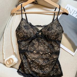 TEMU 스프링 여름 트렌디 섹시 쉬어 레이스 캐미솔 탑 여성용 숏 기장 여성 민소매 블라우스 베이스 레이어, 40-57.5KG 소형 여성에게 적합, 고정 컵 패드 및 조절 가능한 스트랩, 레이스 원단 부드럽고 통기성 - 패션 여성 의류