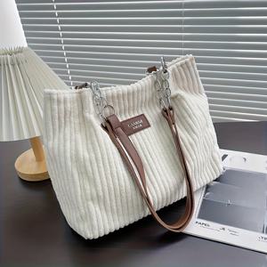 TEMU DSFAA53는 여성용 우아하고 다재다능한 코듀로이 가방으로, 숄더백 또는 크로스바디 착용에 적합합니다. PU 스트랩이 특징이며, 데일리 외출, 학교 및 기타 행사에 완벽하며 발렌타인데이 선물로 이상적입니다.