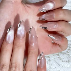 TEMU 10개입 아몬드 프레스온 네일, 발렌타인데이 캣아이 프렌치 누드 옴브레, 실버리 글리터 & 라인스톤 팁, 긴 재사용 가능한 인조네일, 파티 & 데이트에 완벽