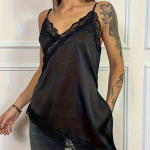 TEMU 여성용 새틴 비대칭 캐미솔 탑, 조절식 스트랩 포함. 밑단, 언더버스트, 네크라인에 레ース 디테일, 사이드 슬릿 및 V넥 디자인