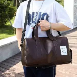 남자 패션 보스턴백 데일리 인기 토트백 인기 더플백 헬스가방 요즘유행하는가방