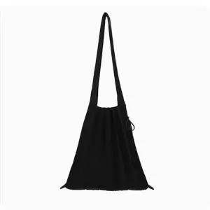 조셉앤스테이시 Lucky Pleats Knit M Vanilla Black
