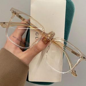 사각 뿔테 안경 얼굴 갸름해 보이는 스퀘어 블루라이트 차단 시력보호 쌩얼