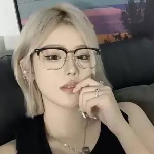 [하프클럽/다잇템]여자 패션 긱시크 반뿔테 하금테 SS 너드 안경