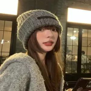 여성 겨울 패션 니트 털 도톰 비니 모자