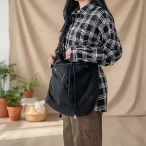 [다잇템]여성용 나일론 투웨이 빅 숄더백 판초 망토 케이프