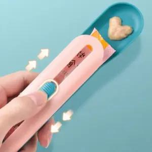 강아지 고양이 간식 츄르 반려 사료 PET 스푼 펫 슬라이딩 애완 짜개 동물간식