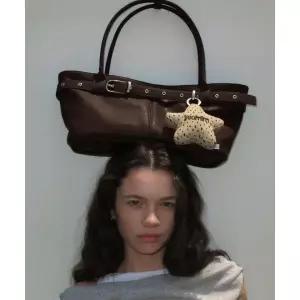 YEOMIM belted boat bag espresso