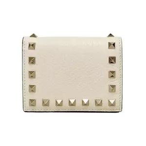 발렌티노 MUST IT_26SS 락스터드 반지갑 아이보리 8W2P0P39 VSH I16