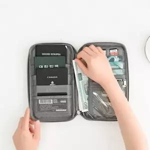 여행용 지갑 휴대용 파우치 안전한 보관 소지품 수납 케이스 여행용품 편리한파우치