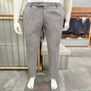 갤러리아 23 S/S 본 AERO-FLEX 크리즈  여름 캐주얼바지 BN3MTA361GY