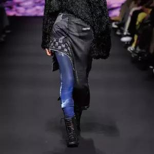 [곽현주컬렉션] 25FW KHJ LOGO GRAPHICS LEGGINGS