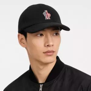 몽클레어 로고 남성 모자 3B00004-89AK8-999