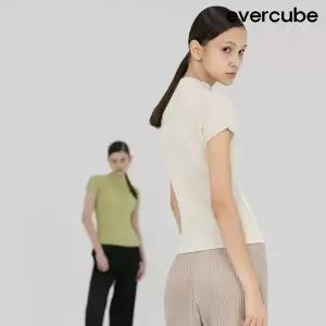[런칭가199000원]에바큐브 25SS 3도 플리츠 블라우스