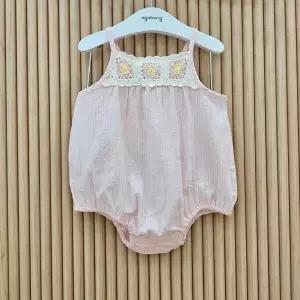 [아가방]헬렌크로쉐바디수트_01T327957_CC