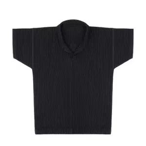 이세이미야케 HP67JM530-15 HOMME PLISSE 베이직 플리츠 폴로 남성 반팔티
