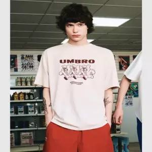엄브로 UR123CRS33 OBE0 라운드티셔츠 카라티셔츠 더비독 트리플 반팔 티셔츠 베이지 33 6085147