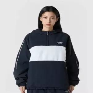 엄브로 UQ321CWT95 DVY0 남성패딩 등산패딩 유니온 트랙 스탠넥 패딩 후드 아노락 네이비 95 5551759