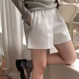[코코블랑] 미니멀 코튼 밴딩쇼츠