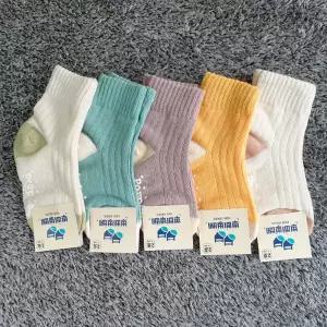 D다온아폴로5족 봄 여름 가을 겨울 크리스마스 아동양말 유아 어린이 집 선물세트 유치원 답례품 아기 초등 방한