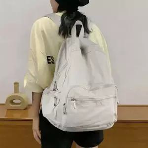 여대생 데일리 깔끔한 백팩 아이보리색 밝은색 가방