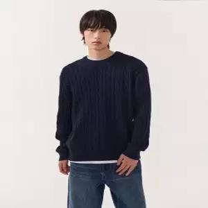 무신사 스탠다드 코튼 케이블 크루 넥 니트 네이비 58055901