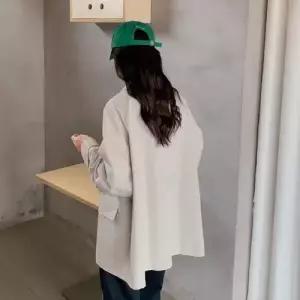 가을 여사친 칼라 스트라이프 트렌치 싱글 톱 빅사이즈 미리준비 코트 OOTD3