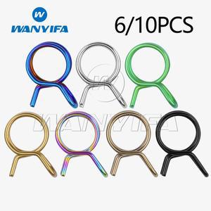 Wanyifa 610PCS GR5 티타늄 합금 9.8mm 호스 클램프 아연 도금 스프링 클립 보트 바이크 오토바이 용 기어