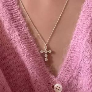 여성목걸이 (925 silver) cubic rood necklace A 14