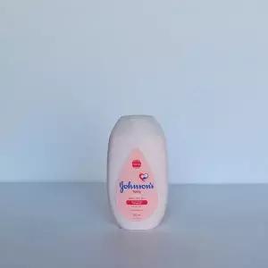 존슨 핑크로션 300ml 청결함 촉촉한로션 탁월한보습 부드러운향 (WB2F185)